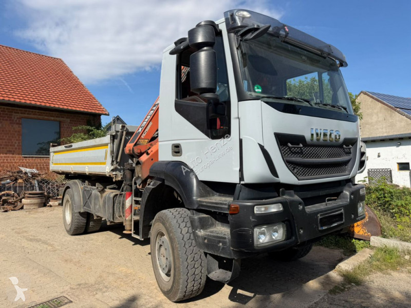 Camion Iveco TRACKER AD 190T36 W 2-Achs...