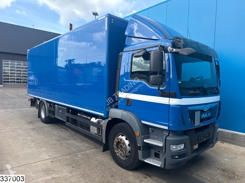Camion MAN 18 250 EURO 6, Palfinger