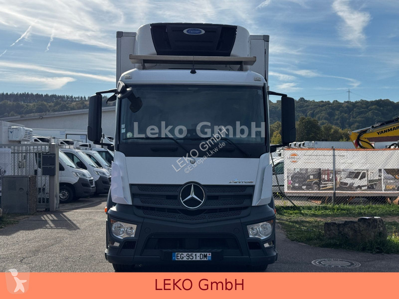 Грузовик Mercedes 1827 Mit Carrier Sp 1150