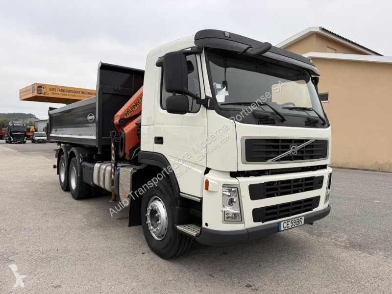 Camião Volvo 400