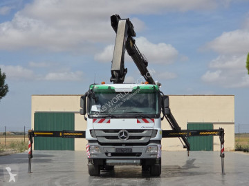 Lastbil kran Mercedes