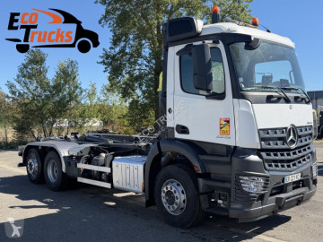Camion Mercedes Arocs