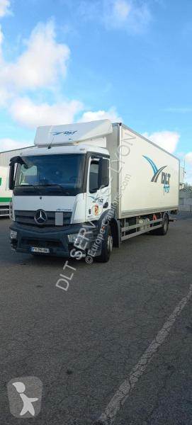 Lastbil transportbil Mercedes
