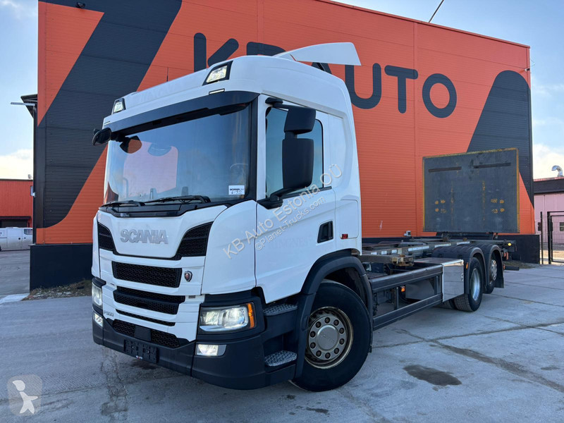 Camión Scania P 500 6x2*4 9 TON FRONT AXE /...