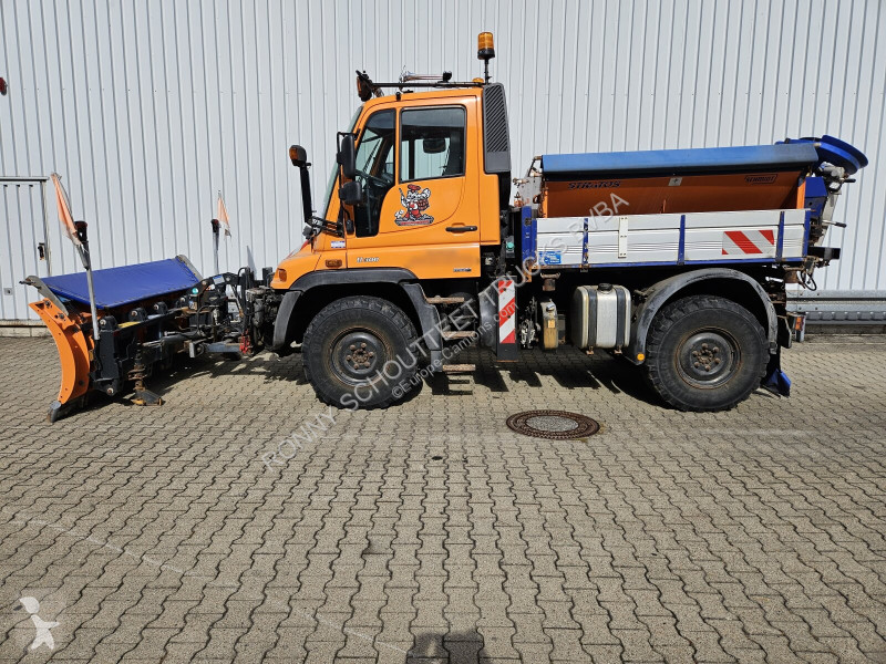 Camión Unimog U 300 4x4 U 300 405/10 4x4,...
