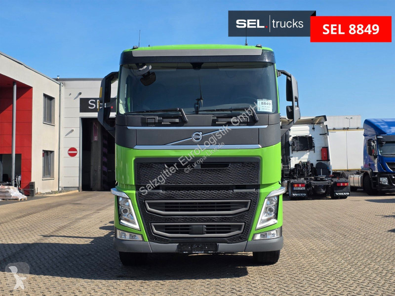 Volvo 500 | Lift-Lenkachse | Rückfahrkamera truck