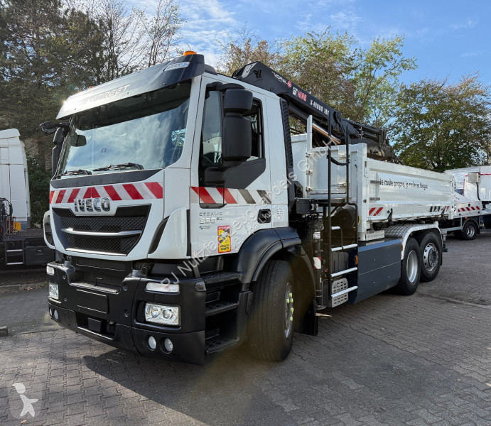 Iveco 330 HIAB 188 E-4 Kran truck