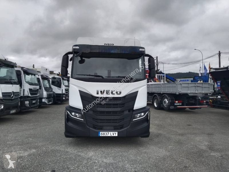 Camião Iveco AS260S46Y/P