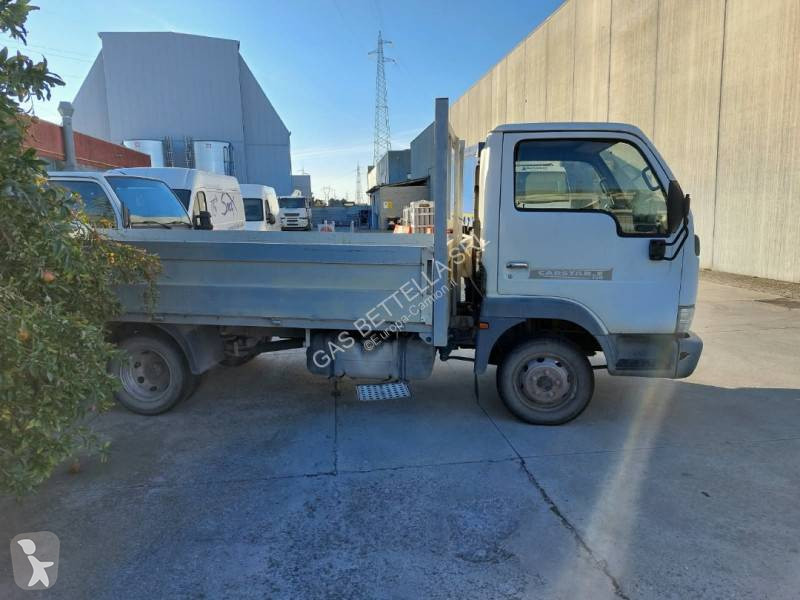 Camión Nissan 35.12