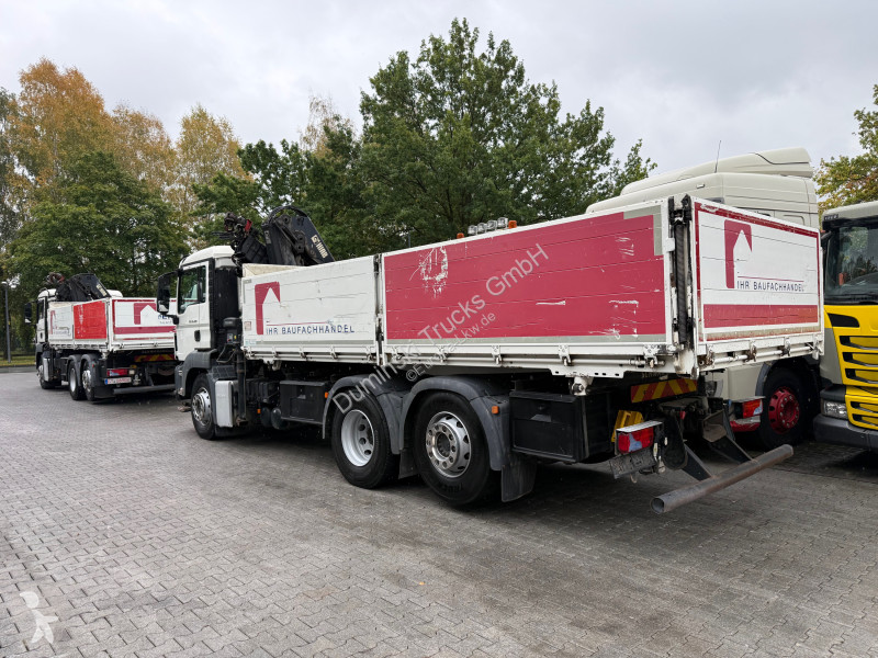 Camión MAN TGS 26.400 6X2 Kipper mit Kran Hiab...