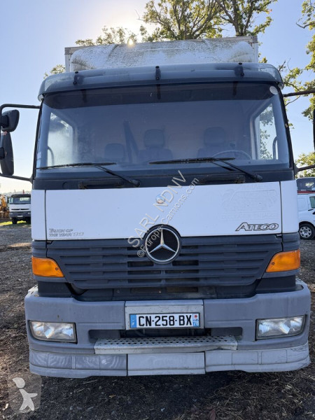 Mercedes 1823 truck