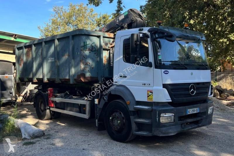 Mercedes 1829 truck