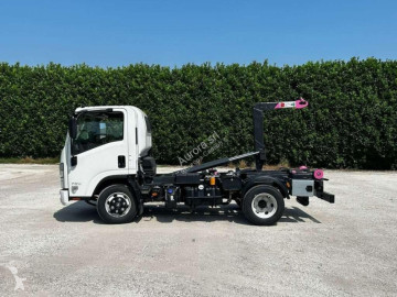 شاحنة Isuzu P75 P75 NUOVO SCARRABILE