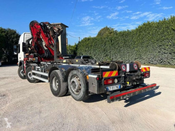 شاحنة Volvo FM FM82 SCARRABILE CON GRU E POLIPO