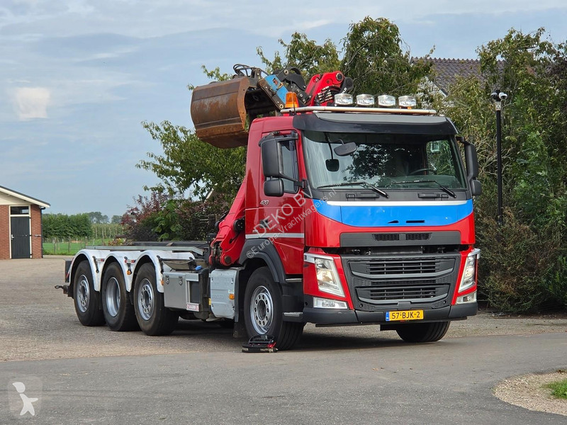 شاحنة Volvo 420 8x2- Z-CRANE/REMOTE CONTROL!!...