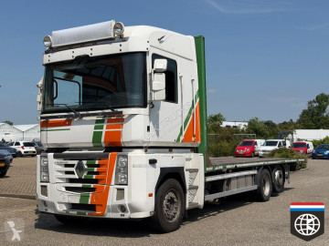 Camion cassone Renault