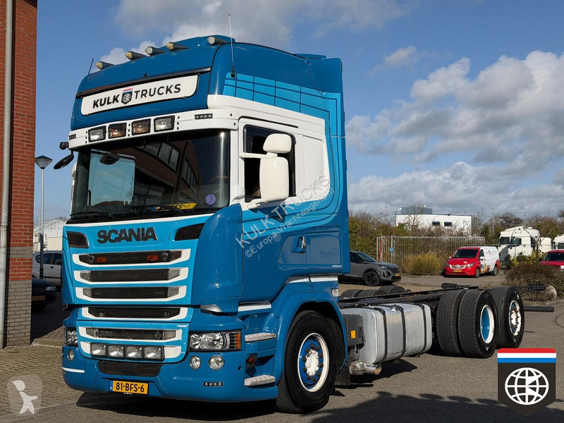 شاحنة Scania R520 6X2/4 lift and steering axle...