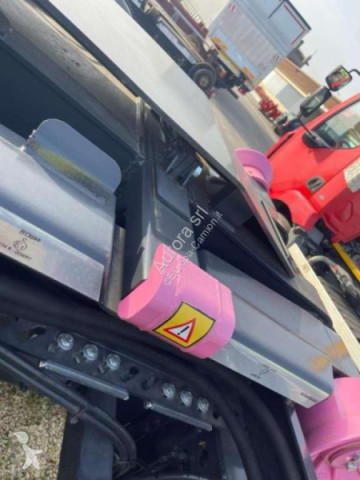 Altro autocarro