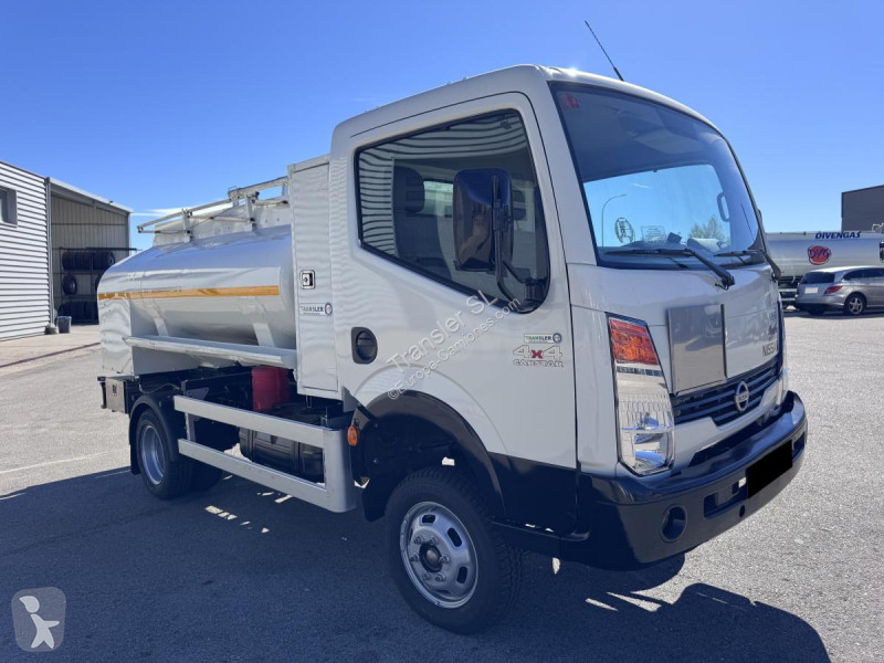 Camion Nissan