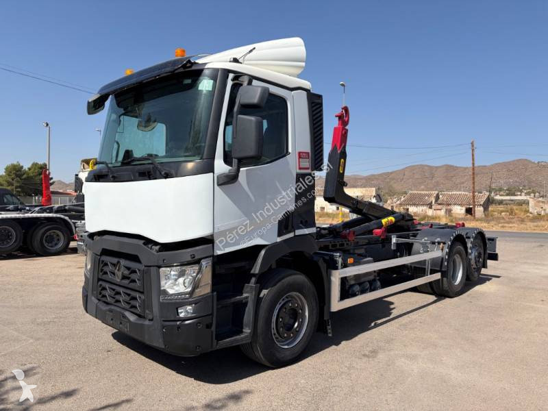شاحنة Renault 430 P6X2 LOW 26T E6