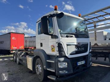 Camion scarrabile MAN
