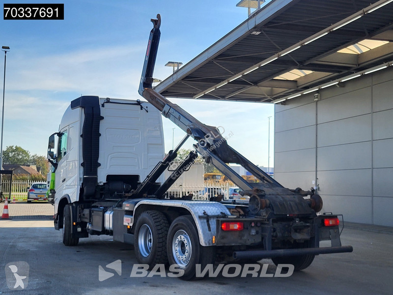 Kamion Volvo 500 6X2 HIAB ULT21S61...