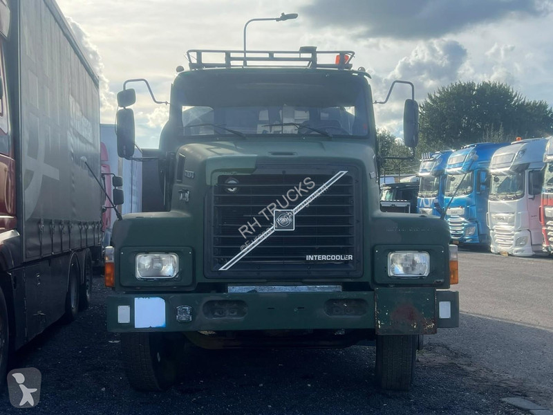 Kamion Volvo 6X4 Robson-Drive + TANK 14.000 LITER