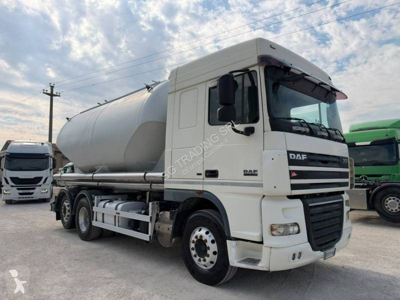 Kamion DAF FA 460