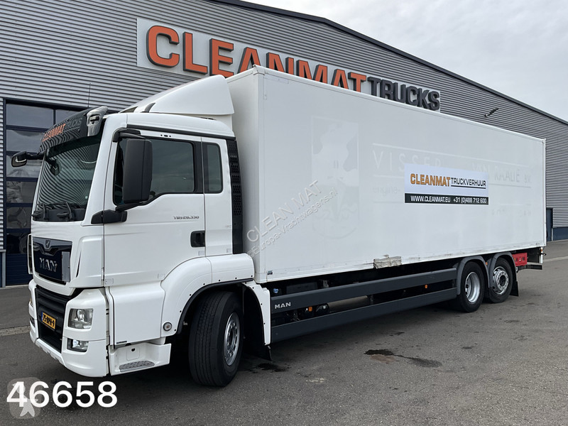 Teherautó MAN 26.330 6x2 met DHollandia laadklep