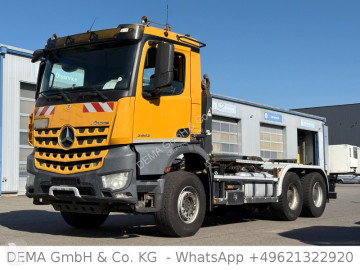 Camion multibenne Mercedes