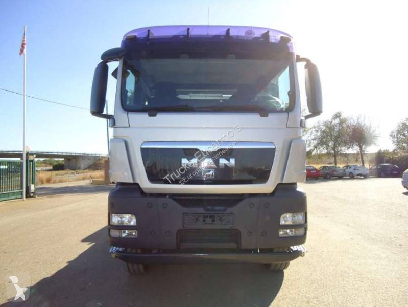 MAN 26.440 truck
