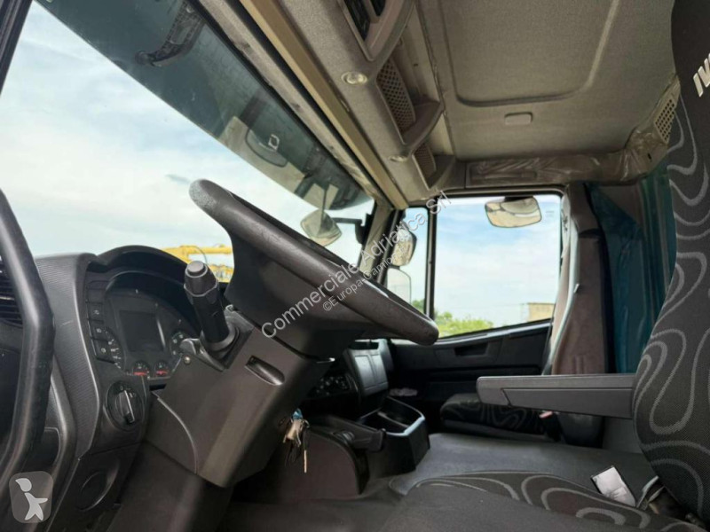 Camión Iveco STRALIS 420