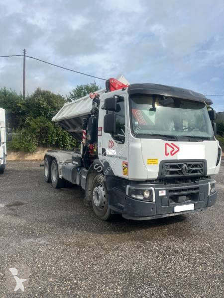 شاحنة Renault 320