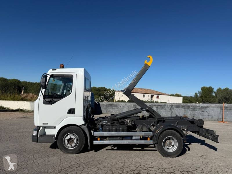 Renault 220 DCI truck