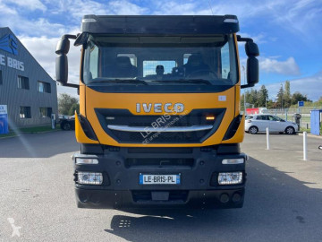 Iveco heavy equipment transport truck