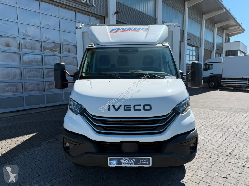 Kamion Iveco 70C21HA8/P Ewers Getränkekoffer