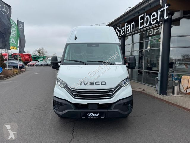 Iveco 70C21 truck
