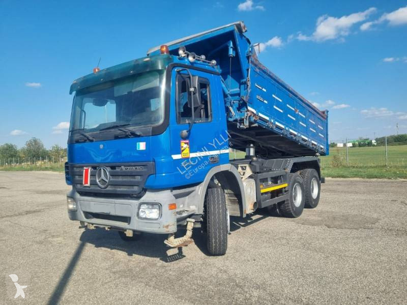 Kamion Mercedes 3346