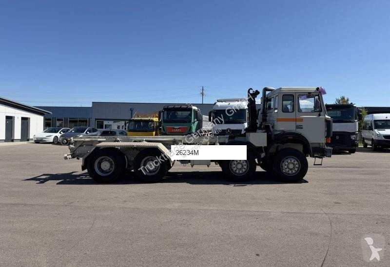 Iveco 300-30 AH truck