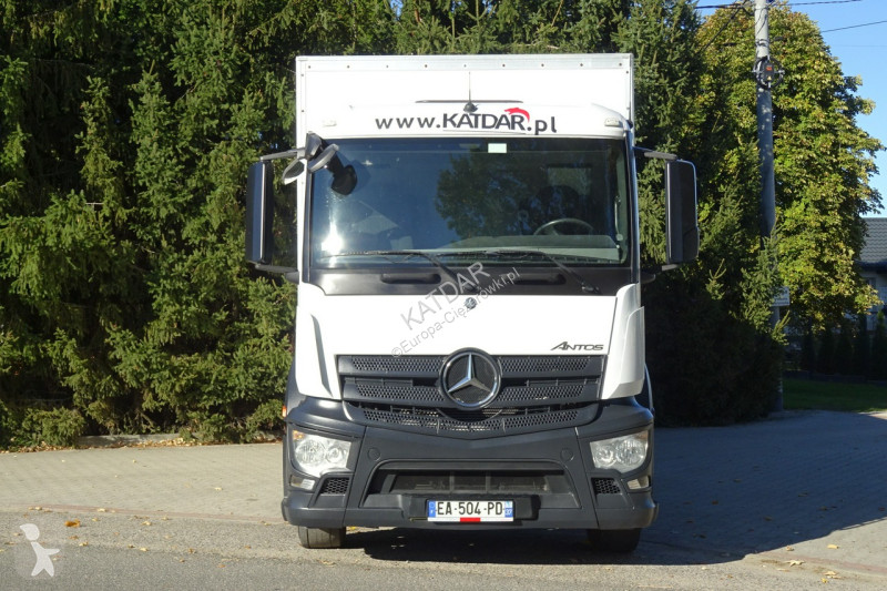Mercedes 1827 Euro 6 kontener 21 pal 387tys.km...