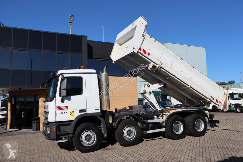 Mercedes 4144 * TIPPER * 8X4 * 3 PEDAL * EURO5...