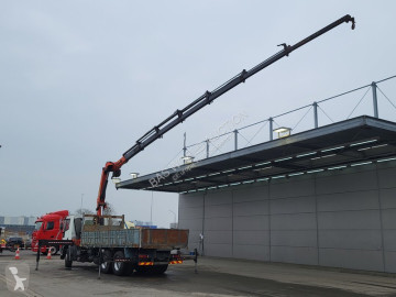 Camion grue Iveco