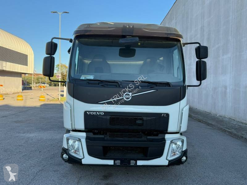 Kamion Volvo 280
