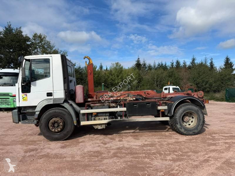 Iveco 190E24 truck