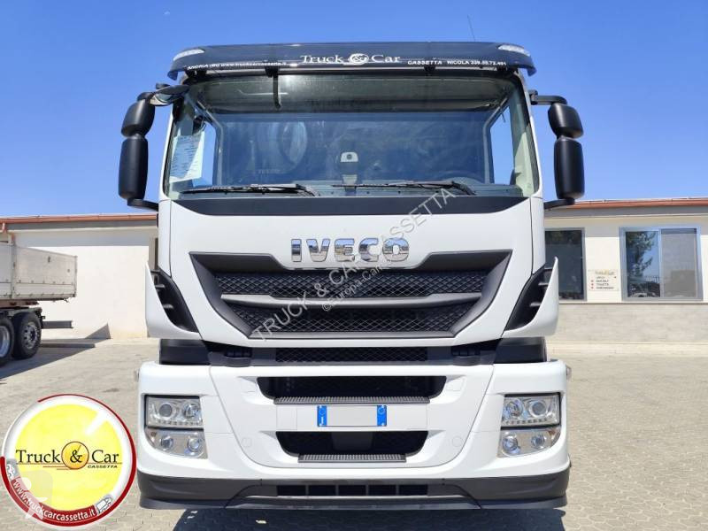 Iveco 260S40 truck