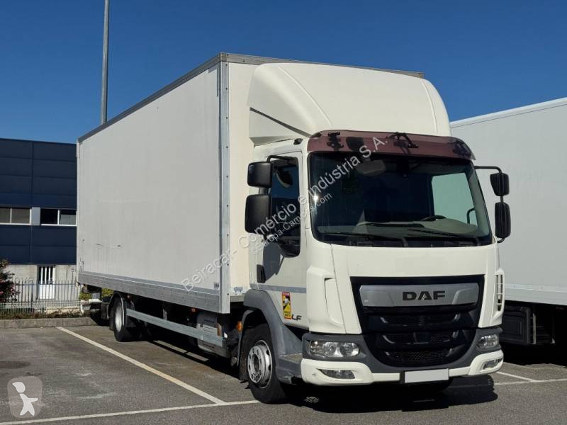DAF 230 FA truck