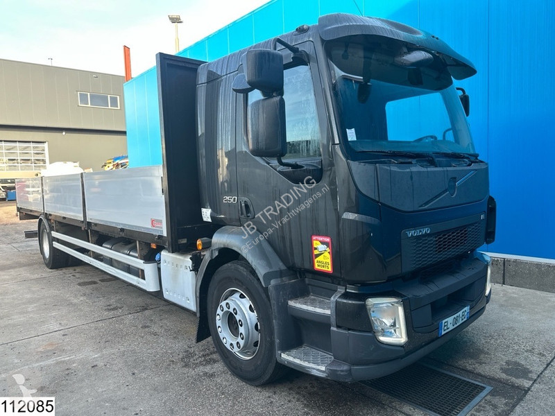 Volvo 250 EURO 6, ACC truck