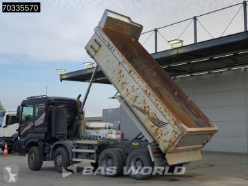 Camion benne MAN