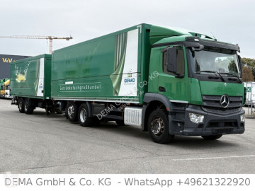 Camion plateau brasseur Mercedes