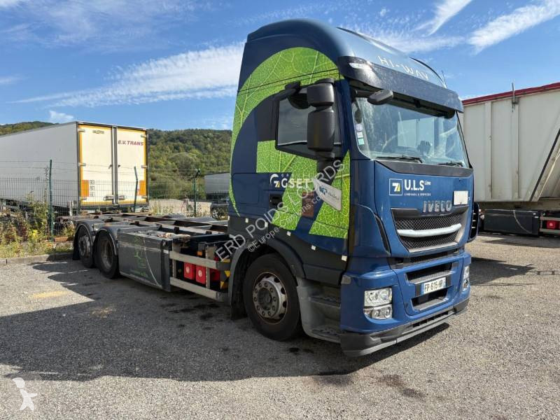 Iveco 460 truck